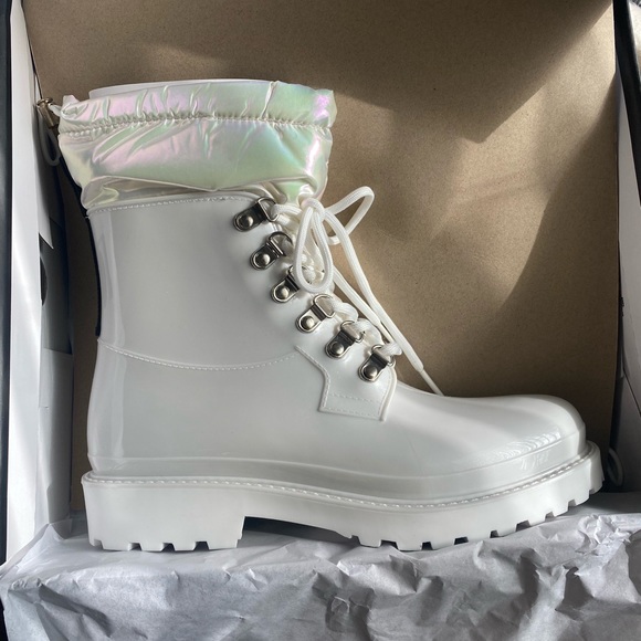 NINE WEST KEEP IT COMBAT BOOT - Picture 2 of 6